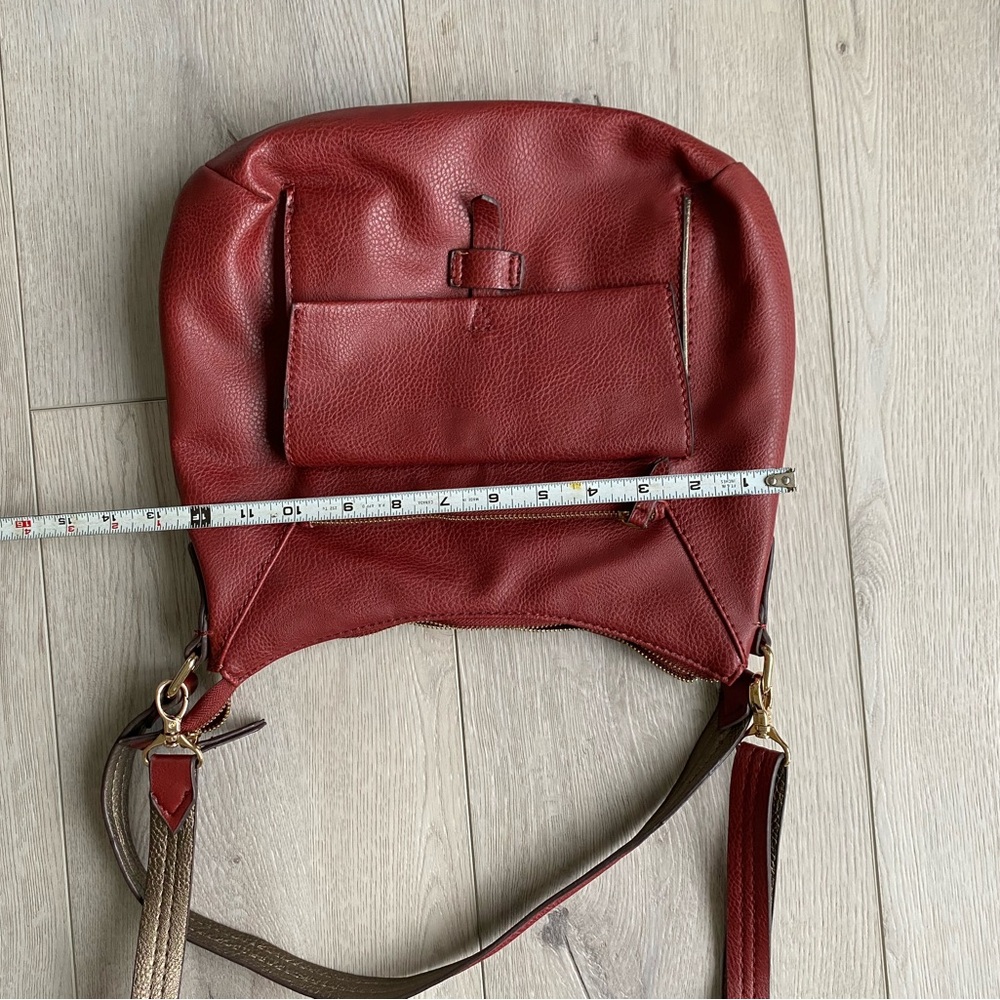 Burgundy shoulder or crossbody bag - Picture 12 of 16